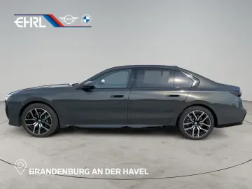 740d xDrive M-PAKET   SITZBELÜFTUNG V&H   SH   G