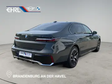 740d xDrive M-PAKET   SITZBELÜFTUNG V&H   SH   G