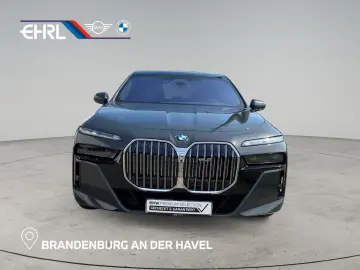 740d xDrive M-PAKET   SITZBELÜFTUNG V&H   SH   G
