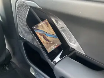 740d xDrive M-PAKET   SITZBELÜFTUNG V&H   SH   G