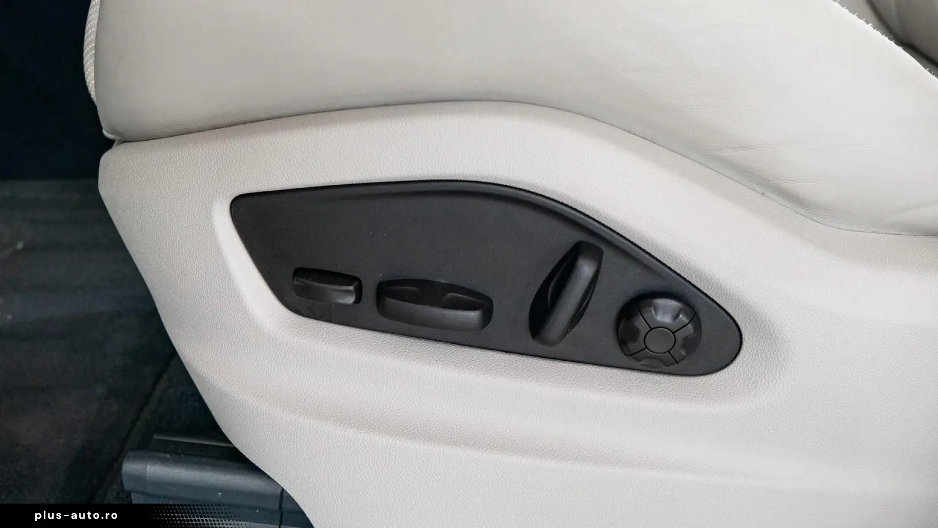 Cayenne PLATINUM   KAM TOT BOSE