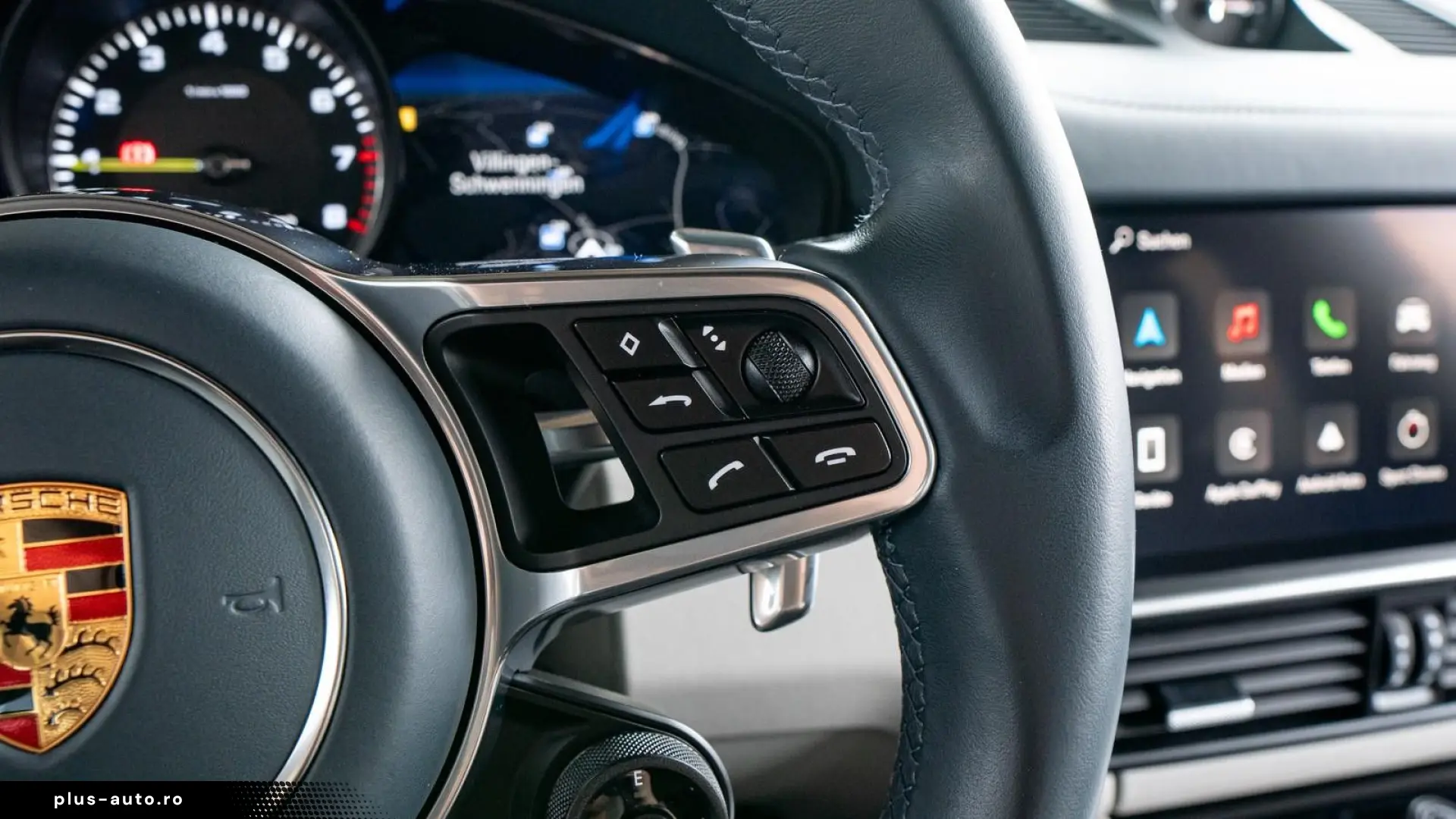 Cayenne PLATINUM   KAM TOT BOSE