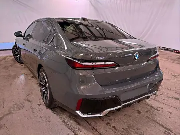 740d xDrive M-Sport Fond-Ent. Sky-L. Autobahnas.