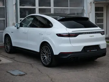 Cayenne Coupe E-Hybrid Platinum Edition ACC 360