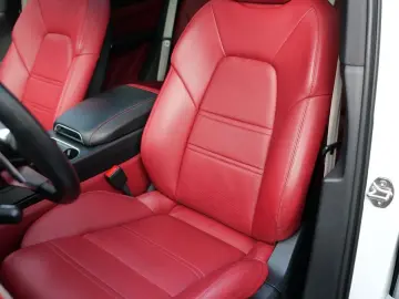 Cayenne Coupe E-Hybrid Platinum Edition ACC 360