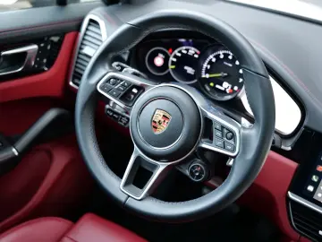 Cayenne Coupe E-Hybrid Platinum Edition ACC 360