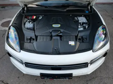 Cayenne Coupe E-Hybrid Platinum Edition ACC 360