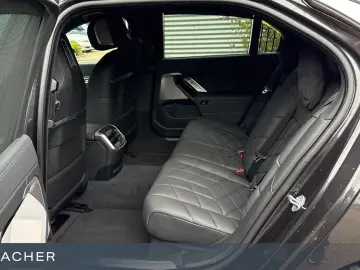 750e xDrive Navi HUD ACC 360  Massage 20 LM