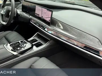 750e xDrive Navi HUD ACC 360  Massage 20 LM