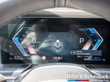 750e xDrive M-Sport HUD SITZBELÜFTUNG PANO 360