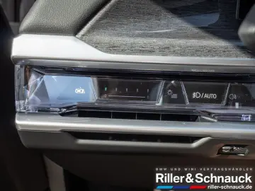 750e xDrive M-Sport HUD SITZBELÜFTUNG PANO 360