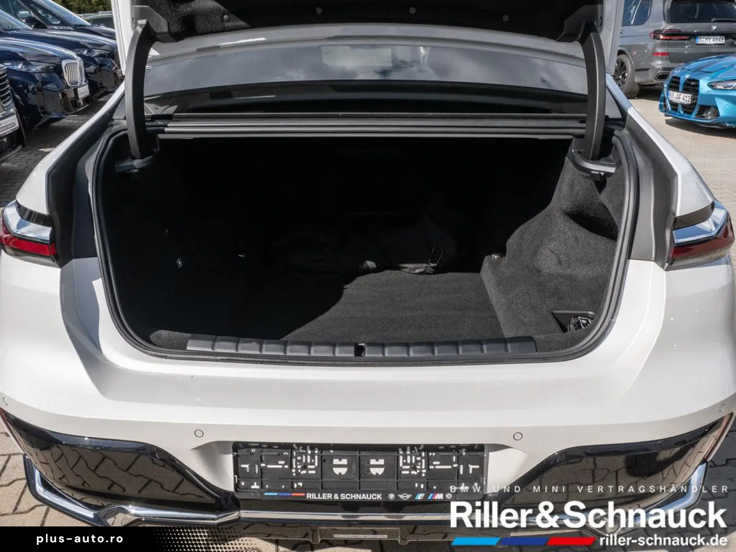 750e xDrive M-Sport HUD SITZBELÜFTUNG PANO 360