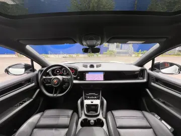 Cayenne Coupe E-Hyb.Hinterachs · PDCC· ACC · 360