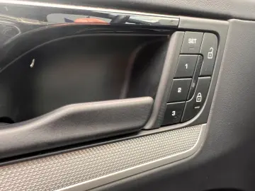 Cayenne Coupe E-Hyb.Hinterachs · PDCC· ACC · 360