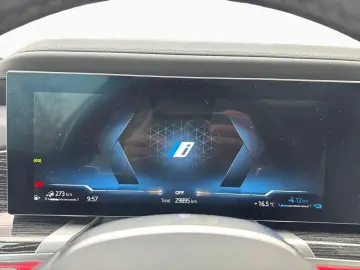 750e xDrive M-Sport SkyLounge DA PA-Pro Autm