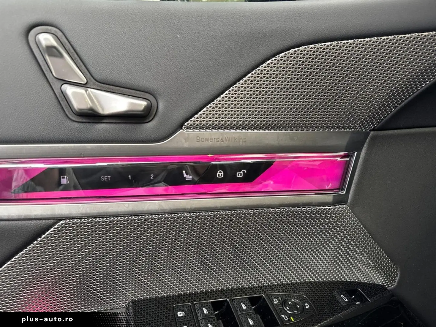 750e xDr M Sport ExLounge AutoTür Kristall SkyL