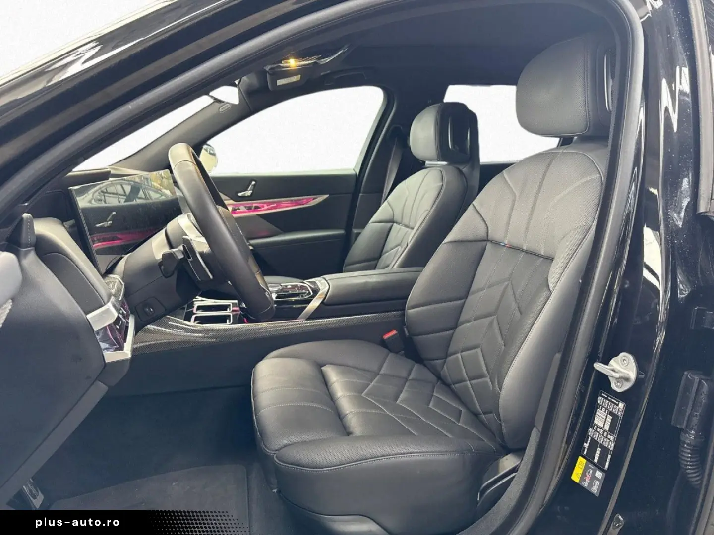 750e xDr M Sport ExLounge AutoTür Kristall SkyL