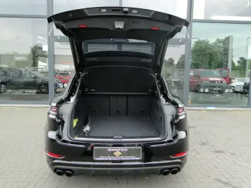 Cayenne 3.0 TFSI Coupe 1.HAND AUTOMATIK NAVI LED