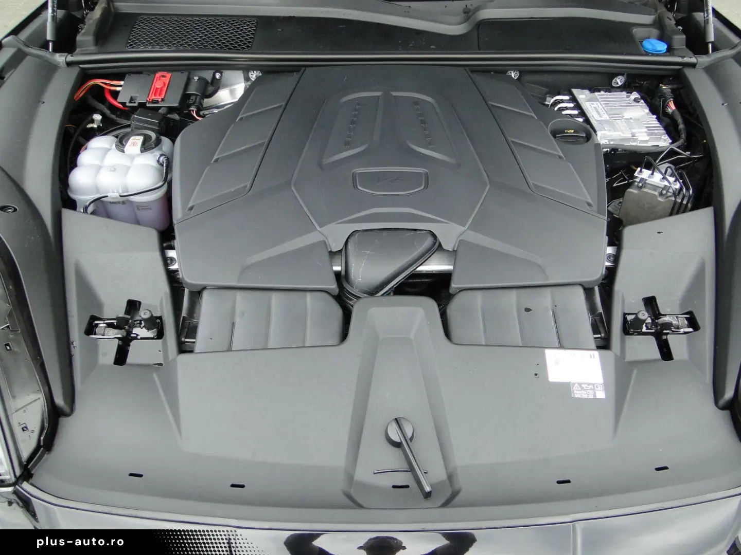 Cayenne 3.0 TFSI Coupe 1.HAND AUTOMATIK NAVI LED