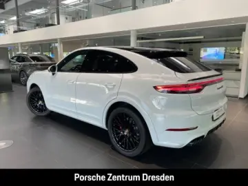 Cayenne GTS Coupe Ambientebeleuchtung BOSE