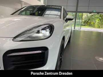 Cayenne GTS Coupe Ambientebeleuchtung BOSE
