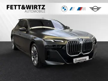 750e xDrive Lr. 1.290 - br. o.Anz. 48Mon 5`Km p.