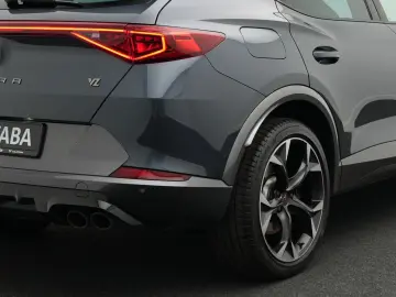 Formentor VZ 2.0 TSI 4Drive DSG  ACC AHK PANO 19