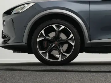 Formentor VZ 2.0 TSI 4Drive DSG  ACC AHK PANO 19