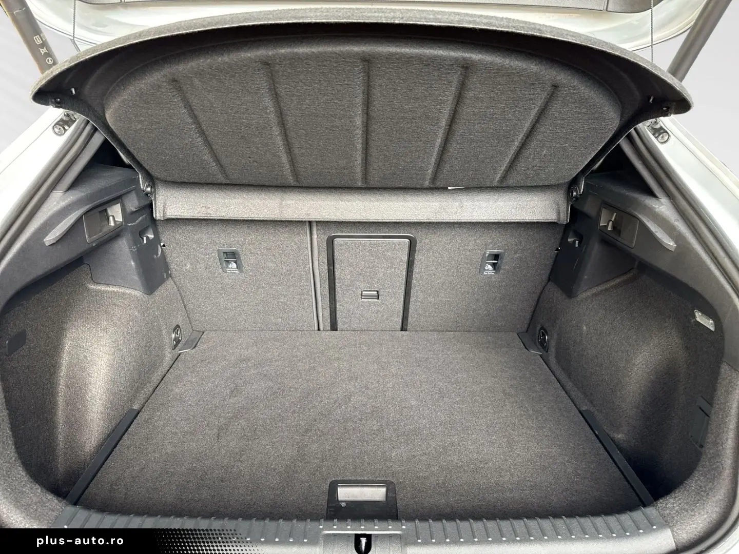 Formentor 2.0 TSI VZ 4Drive DSG 360  ACC Pano