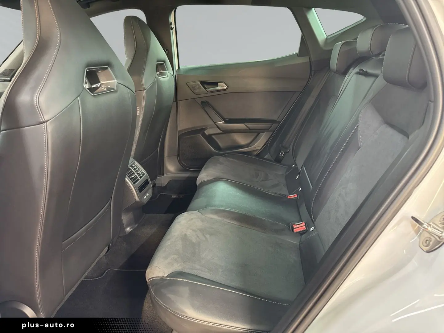 Formentor 2.0 TSI VZ 4Drive DSG 360  ACC Pano