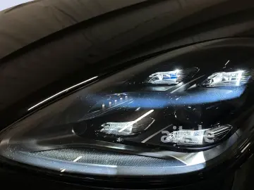 Cayenne Coupe GTS Carbon LED HUD MATRIX