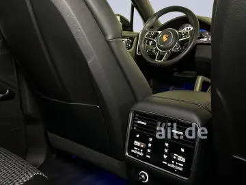 Cayenne Coupe GTS Carbon LED HUD MATRIX