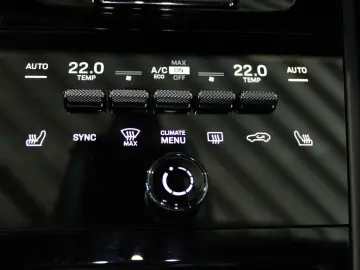 Cayenne Coupe E-Hybrid