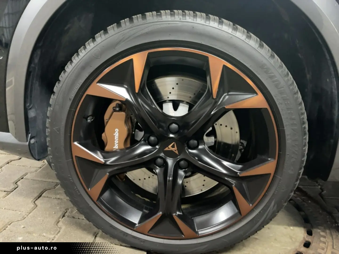 FormentorVZ 2.0TSI 4DriveDSG MATRIX BREMBO BEATS