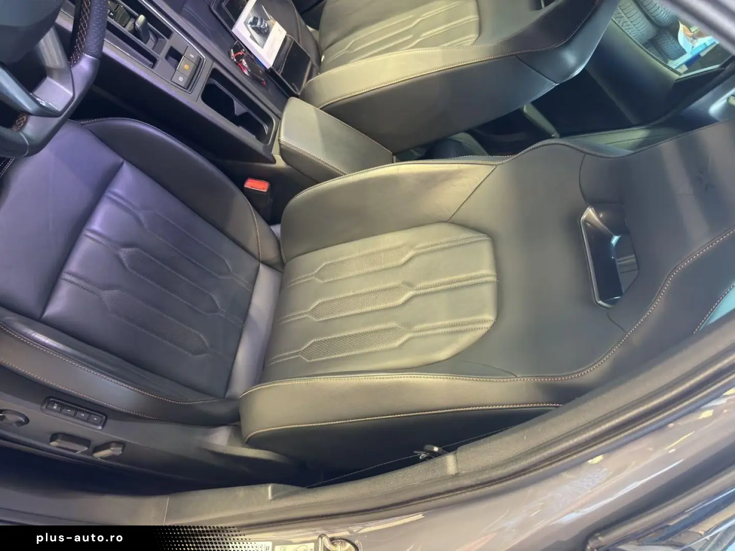 Formentor VZ 2.0 TSI 4Drive 310PS Navi Leder LED