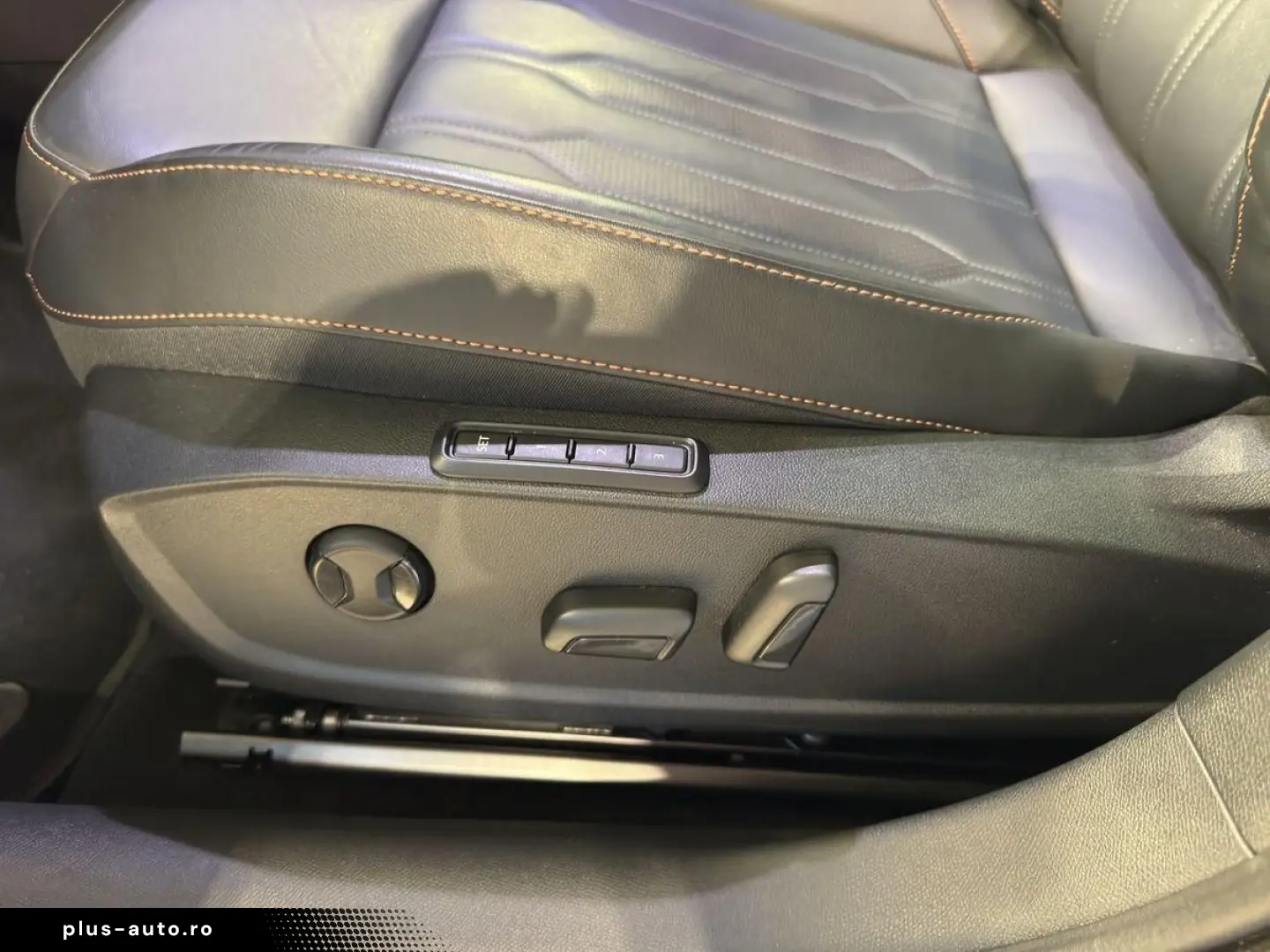 Formentor VZ 2.0 TSI 4Drive 310PS Navi Leder LED