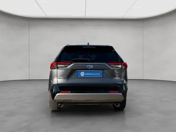 RAV 4 2.5 Hybrid Selection Panorama