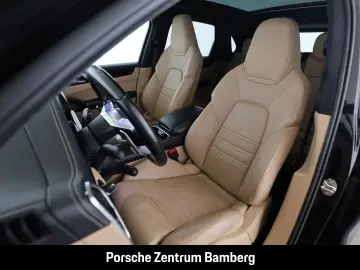 Cayenne GTS  BOSE  AHK  Sitzbelüftung  Head-Up