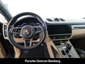 Cayenne GTS  BOSE  AHK  Sitzbelüftung  Head-Up