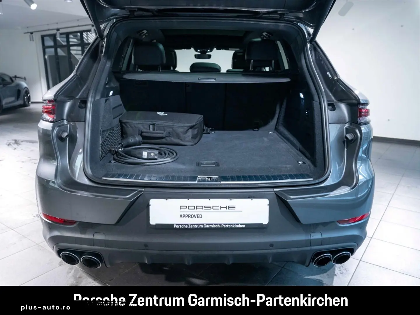 Cayenne E-Hybrid 360Kamera HUD hinten LenkradHZG