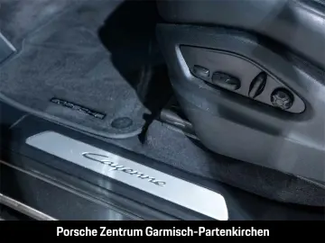Cayenne E-Hybrid 360Kamera HUD hinten LenkradHZG