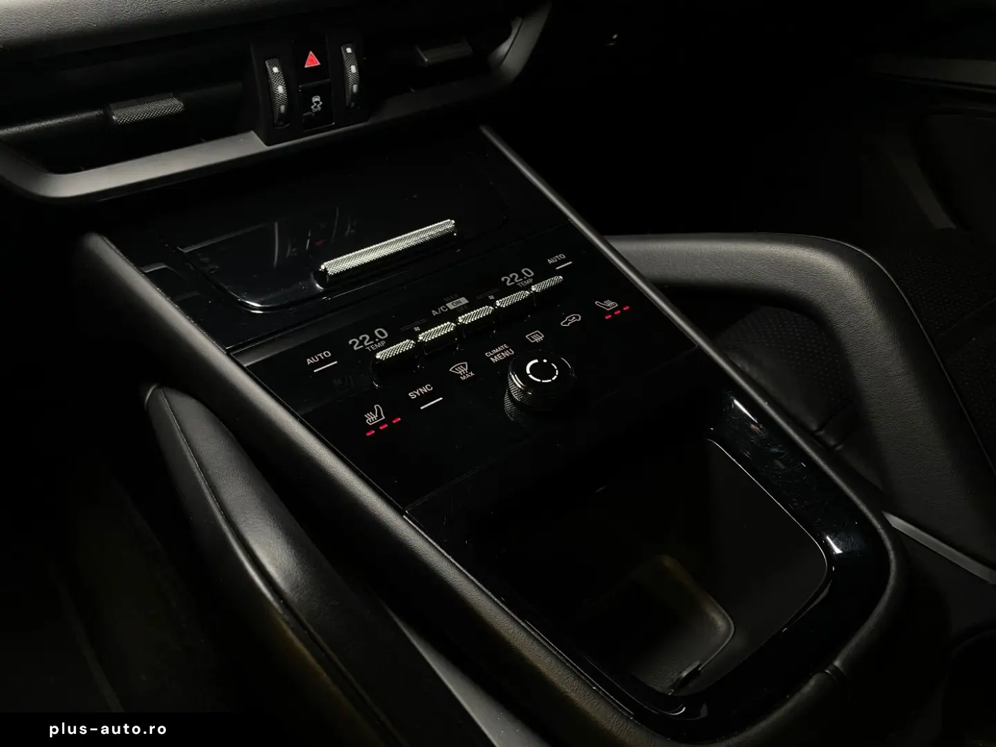 Cayenne E-Hybrid Coupe   InnoDrive   BOSE