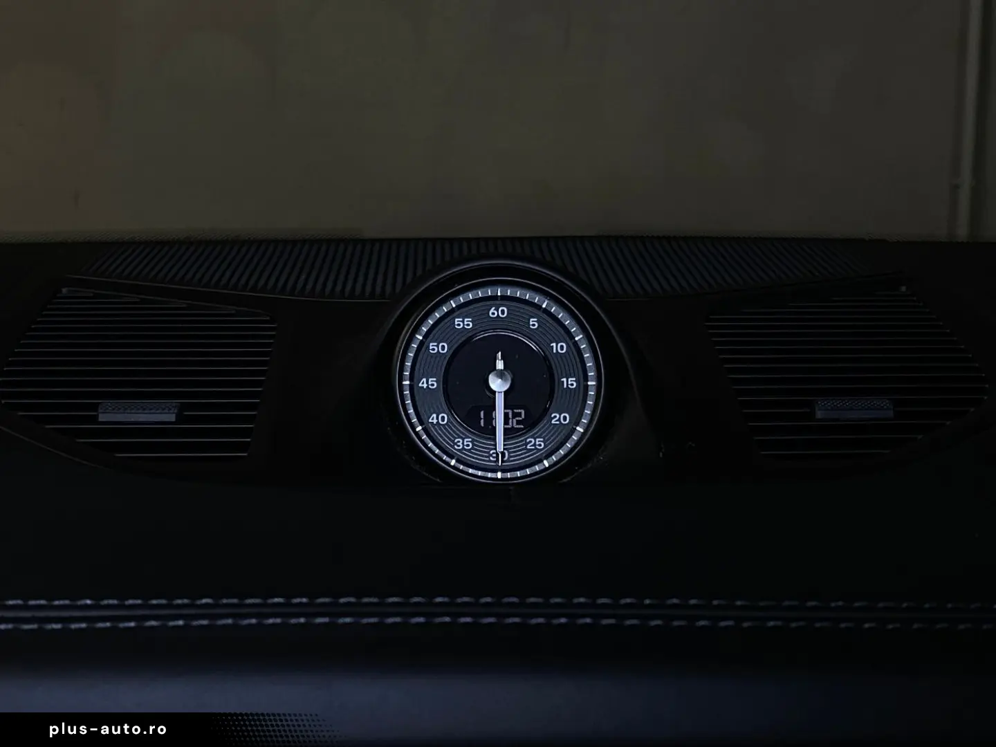 Cayenne E-Hybrid Coupe   InnoDrive   BOSE