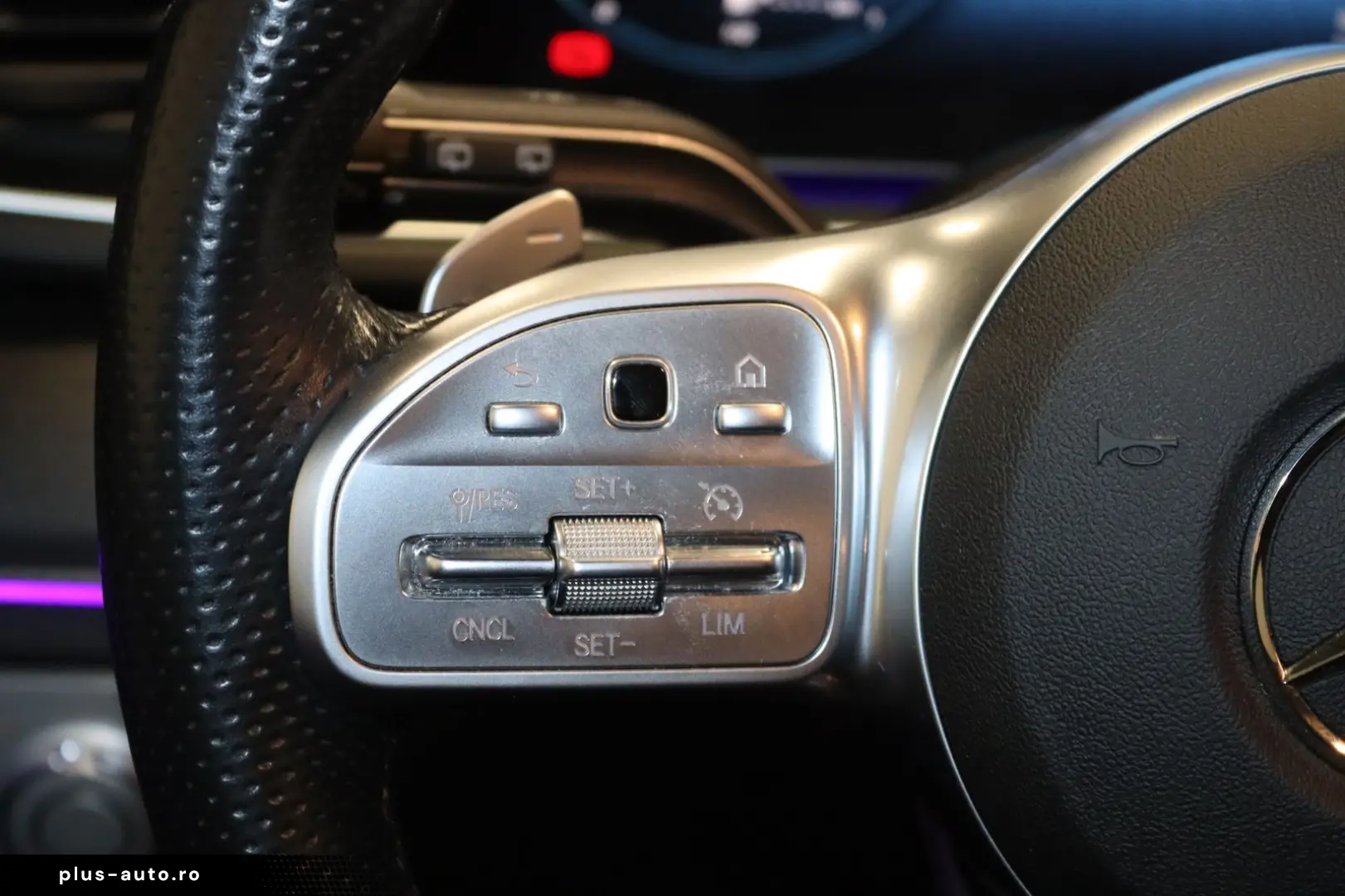 GLS 400 d 4M.-AMG Night 7Si-Pano-Luft-AHK-360 -