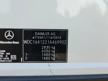 Mercedes-Benz ML 320