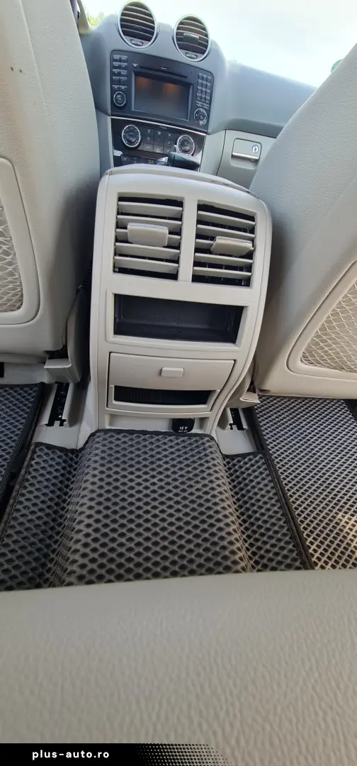 Mercedes-Benz ML 320