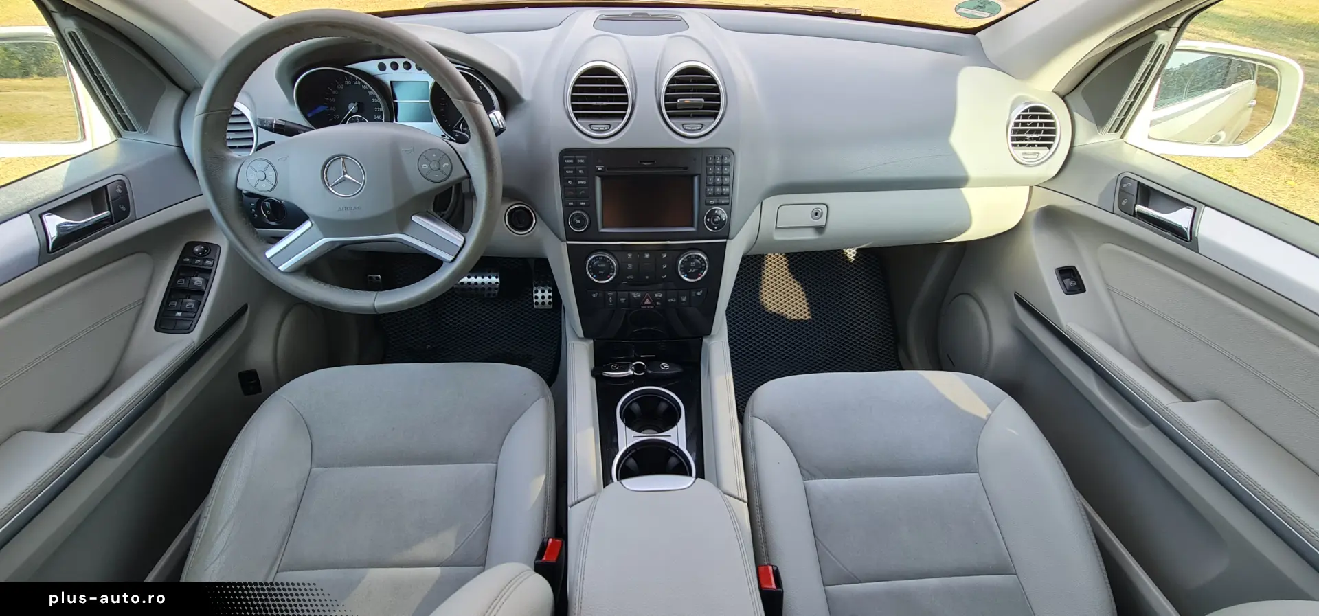 Mercedes-Benz ML 320