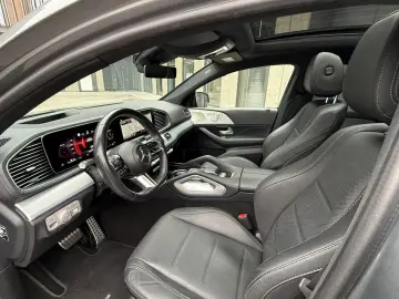 GLE 450d 4M Coupe AMG NIGHT HUD PAN BUR LUFT 22