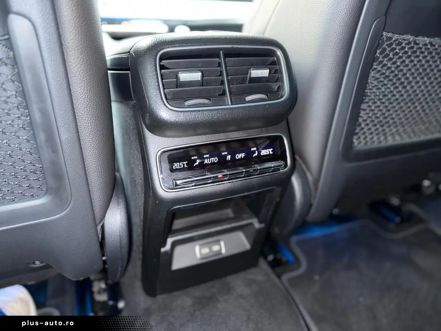 GLE 450d 4M Coupe AMG NIGHT HUD PAN BUR LUFT 22