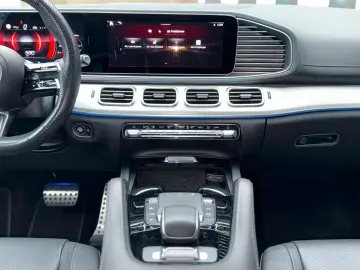 GLE 450d 4M Coupe AMG NIGHT HUD PAN BUR LUFT 22